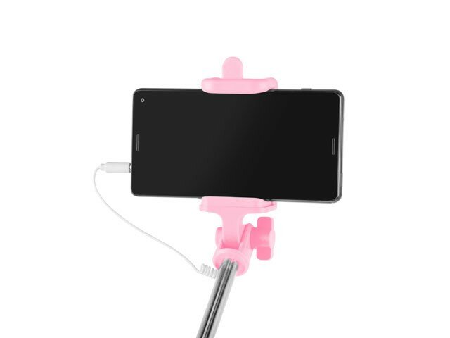 Uchwyt do selfie Natec Monopod SF-20W przewodowy różowy z zamontowanym telefonem