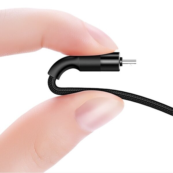 Kabel USB-C USAMS U5 czarny zgięty w ręce
