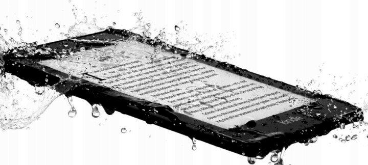 Czytnik e-Booków Amazon Kindle Paperwhite 4 czarny widok na wodoodporność