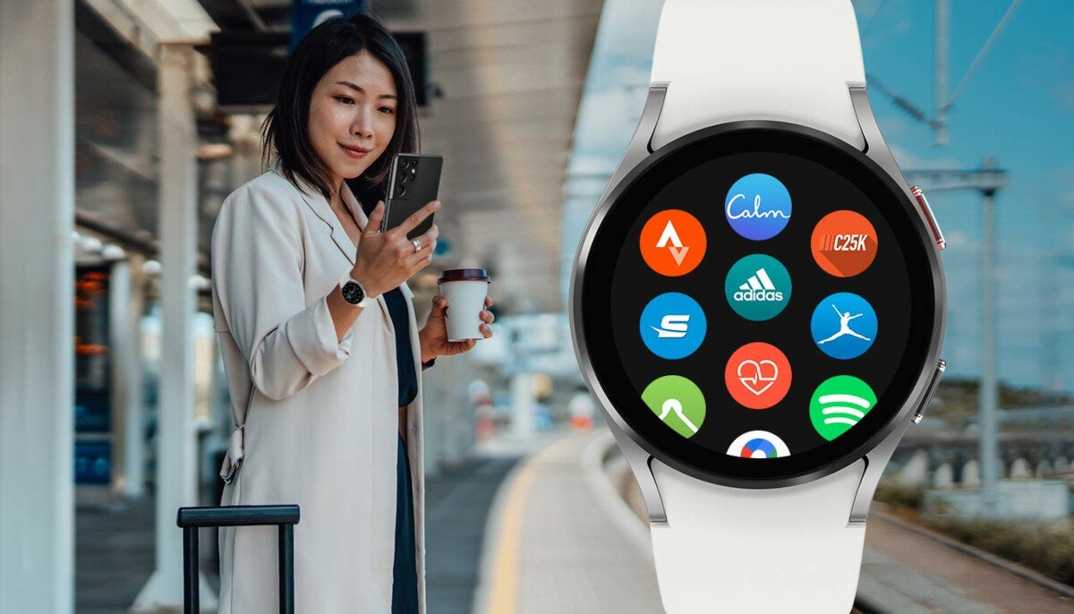 Smartwatch Samsung Galaxy Watch 4 40mm R860 kobieta z zegarkiem i smartfonem