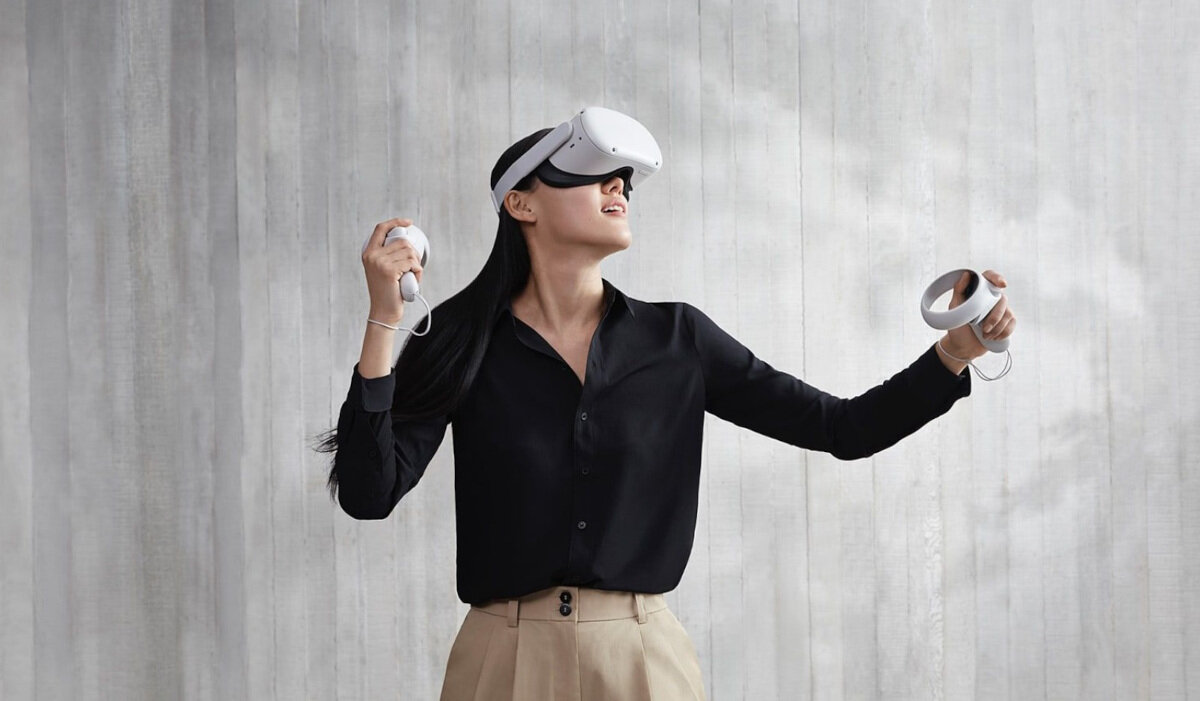 Okulary VR Oculus Quest 2 128GB pokazane okulary założone na oczy