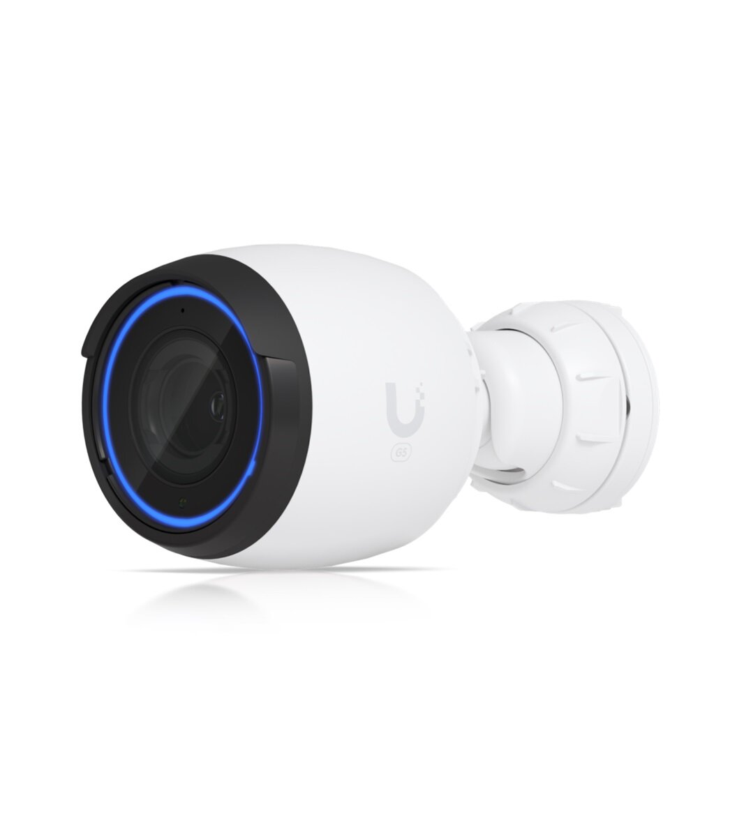 Kamera Ubiquiti UVC-G5-PRO 4K Ultra HD po skosie na białym tle